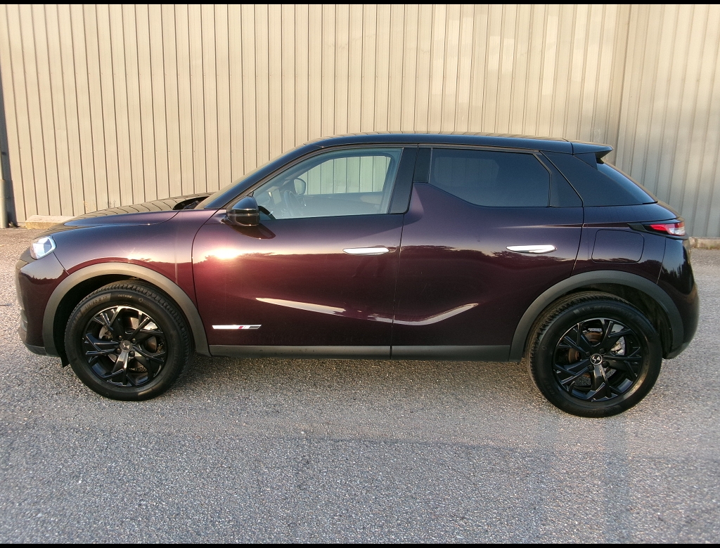 DS DS 3 Crossback - PTECH 130 PERF LINE EAT8