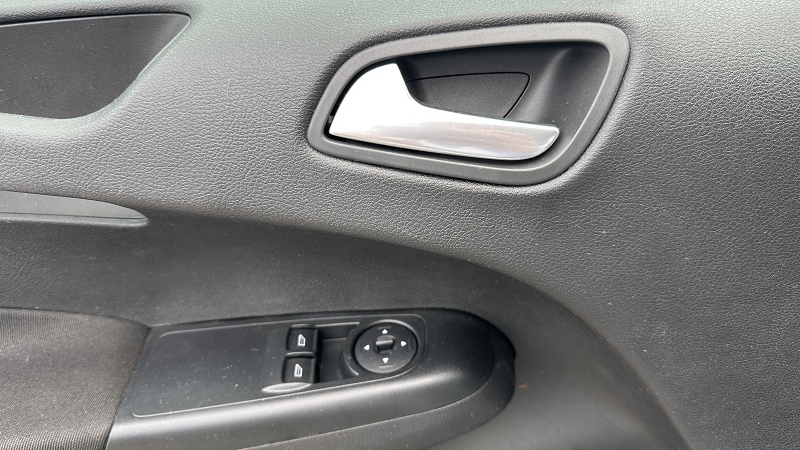 Ford Transit - COURIER 1.5 TDCI - 100 S&S TREND