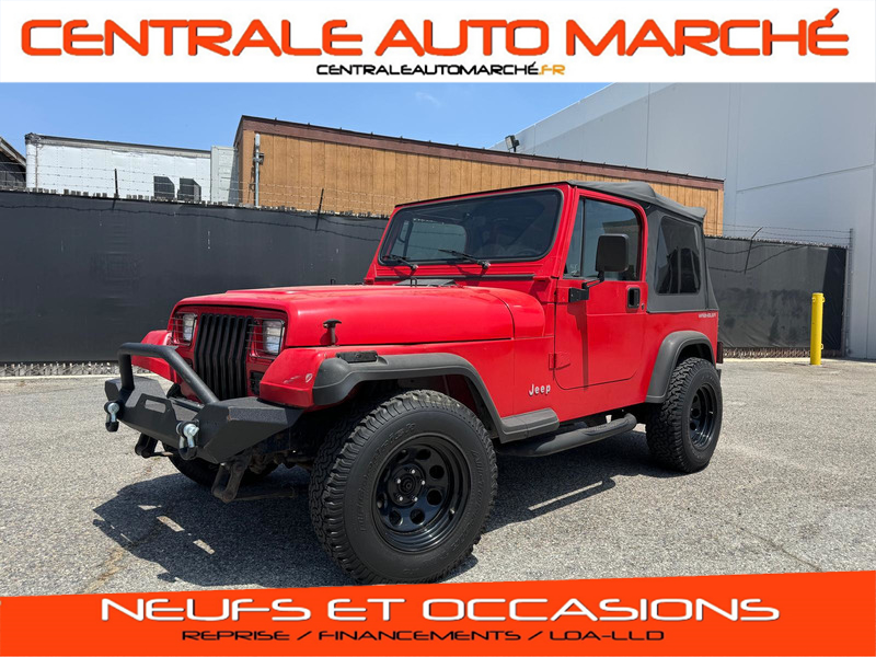 Jeep Wrangler 4.0L 6 CYLINDRES rouge